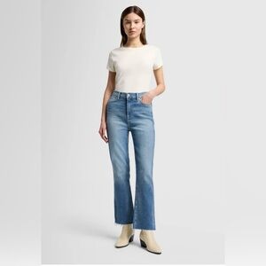 7 For All Mankind Blue High-Waisted Flare Jeans
Used good condition.